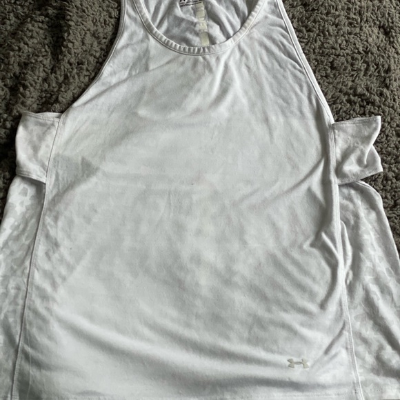 Tank top - Picture 1 of 2